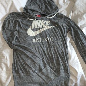Nike Women’s Pullover Fleece with hood
